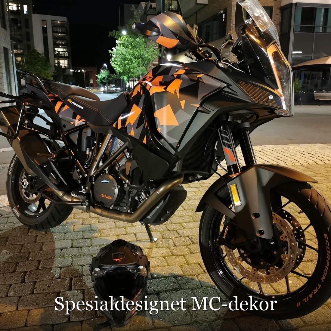 Spesialdesignet MC-dekor på KTM adventure-sykkel